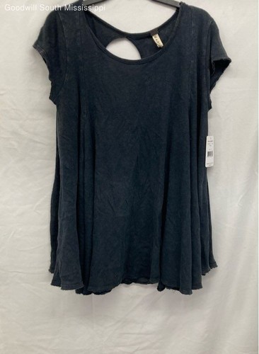 We the Free Black T-shirt - Size M