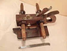 Antique OHIO TOOL CO. No. 104 ROSEWOOD Screw Arm Plow Plane w/ 2 Irons