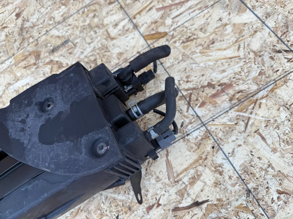 INFINITI G37 Q60 2 DOOR 08-16 OEM FUEL GAS VAPOR EVAPORATOR CHARCOAL CANISTER - Image 4 of 4