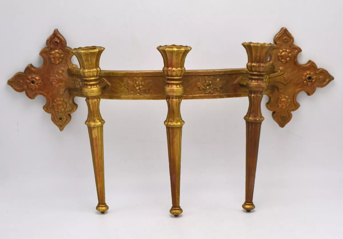 Wall mounted candelabra deals