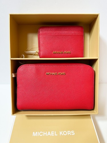 michael kors giftables wallet