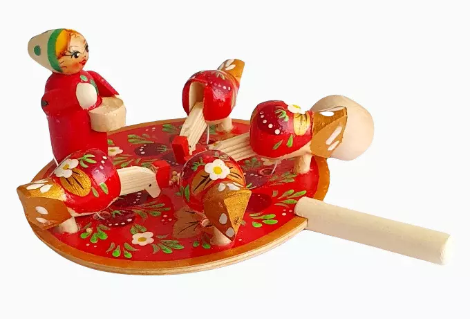 Russian wooden toys 2025