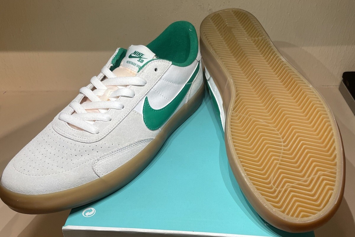 Men's Nike Heritage Vulc SB Lucky Green Size 11.5 - CD5010 101