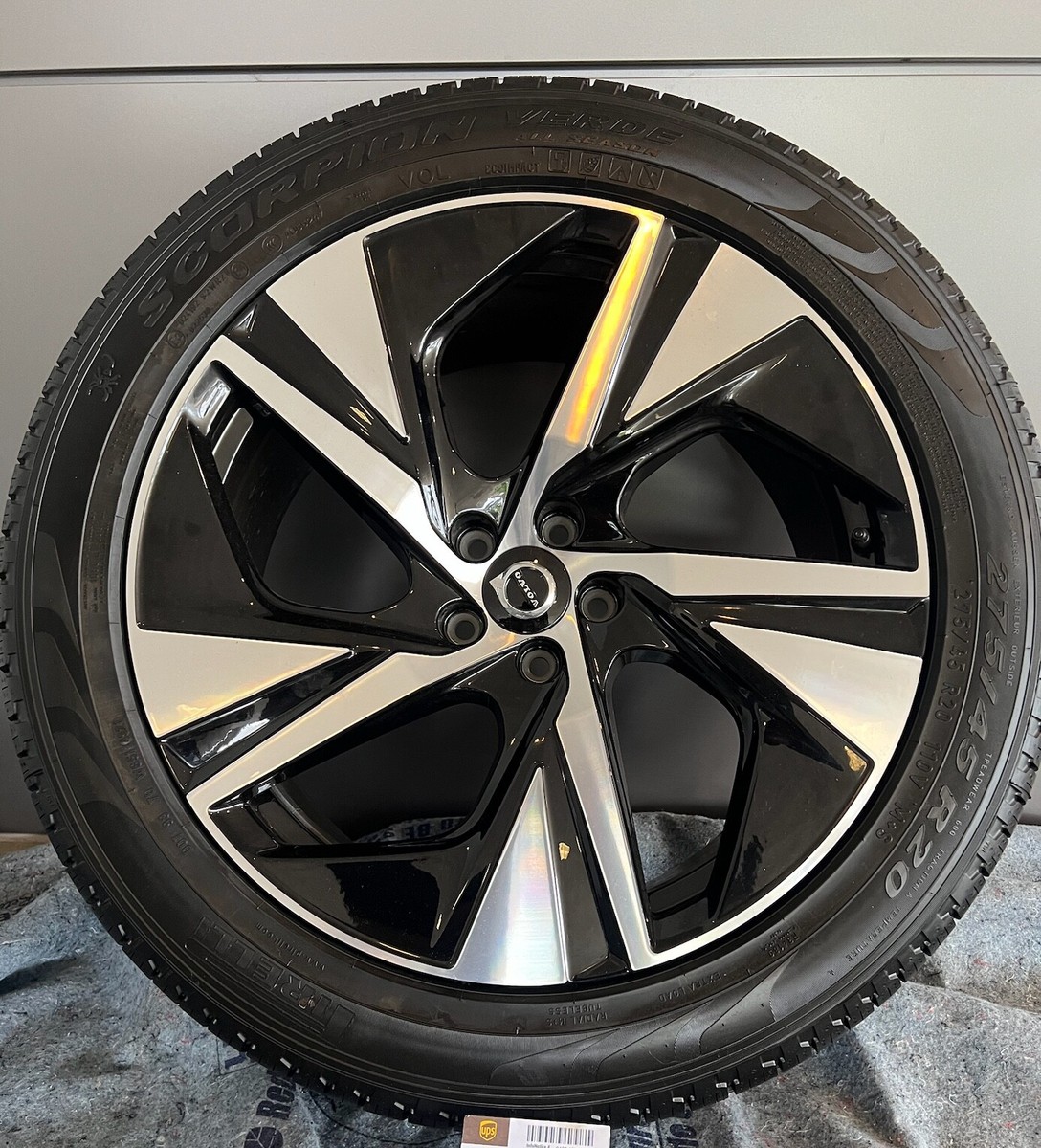 Volvo 20 5 Spoke Black Diamond Cut, Alloy Rims #1094 (Set of