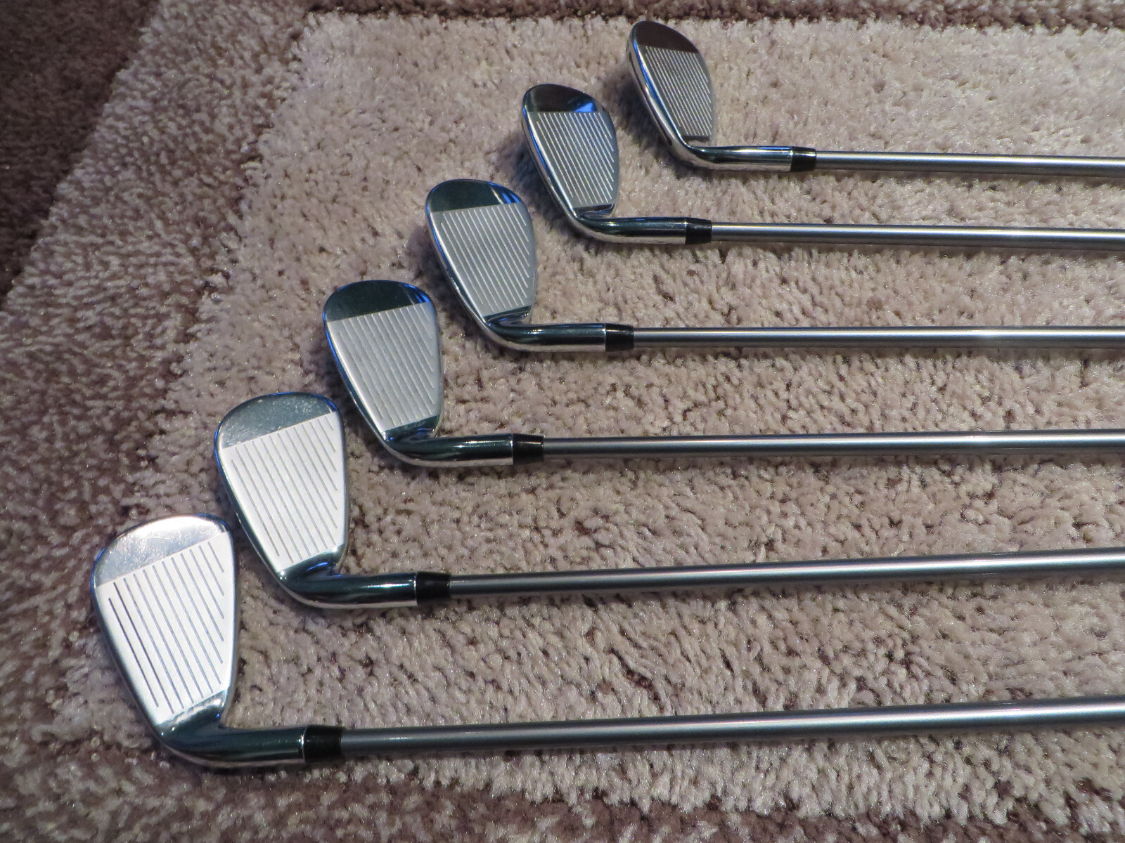Adams Blue Irons, Hybrids and 5 Wood for Seniors or Moderate Swing