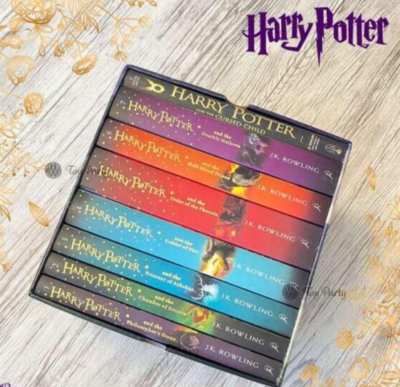 ハリーポッター8冊英語版English Ver Harry Potter 8 volumes English language edition with box