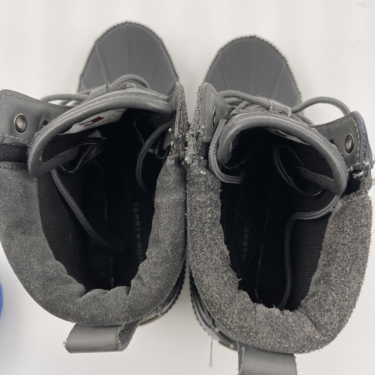 NEW Tommy Hilfiger Sz 8 Men