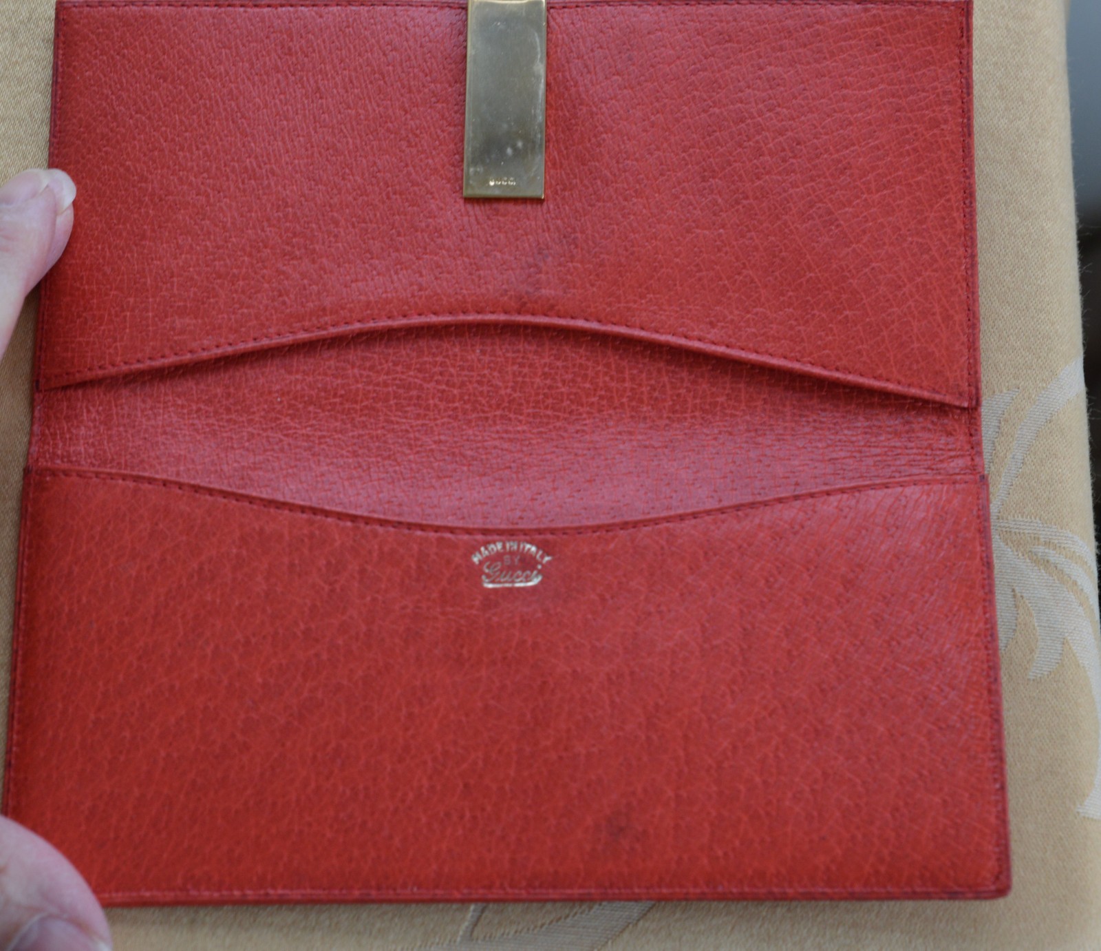 Authentic GUCCI Navy Blue, Red Leather Bifold Wallet… Gem