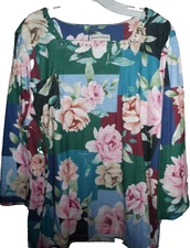 NWOT 🦋💎💥ALFRED DUNNER Woman 💥💎🦋 CLASSICS Floral Colorblock Top 1X