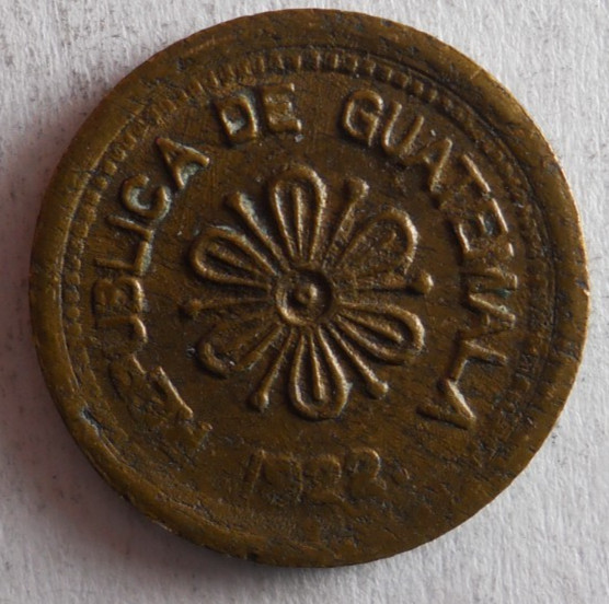 1922 GUATEMALA 50 CENTAVOS - RARE Uncommon Vintage Coin - Lot #J23