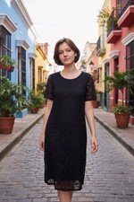 Ann Taylor Lace Lined Black Bodycon Dress Size 4 
