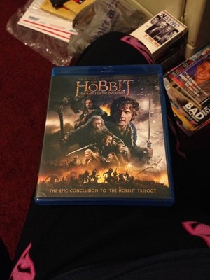 The Hobbit: The Battle of the Five Armies (Blu-ray + Downloadable Digital HD...