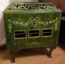 2 Poêles à bois ancien MIRUS – Fonte émaillée verte et bordeau – Vintage déco