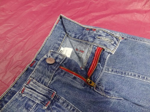 LEVI'S DRY GOODS BOYS SIZE 7 REGULAR BLUE JEANS ~ - Picture 4 of 7