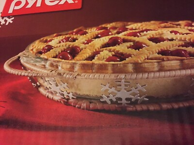 JAJPyrexスノーフレークプレートセット (ディナー・スープ・サラダ)12点 Pyrex 2 Piece Pie Plate Serveware Set Snowflake Xmas Limited