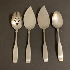 PAUL REVERE Oneida Community  4 Pc SERVING Set Flatware Slotted Spoon 2 Cake