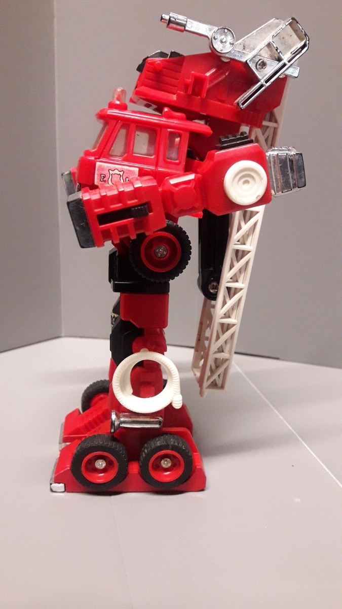 TRANSFORMERS G1 INFERNO FIRE TRUCK AUTOBOT VINTAGE 1980 ORIGINAL TAKARA JAPAN