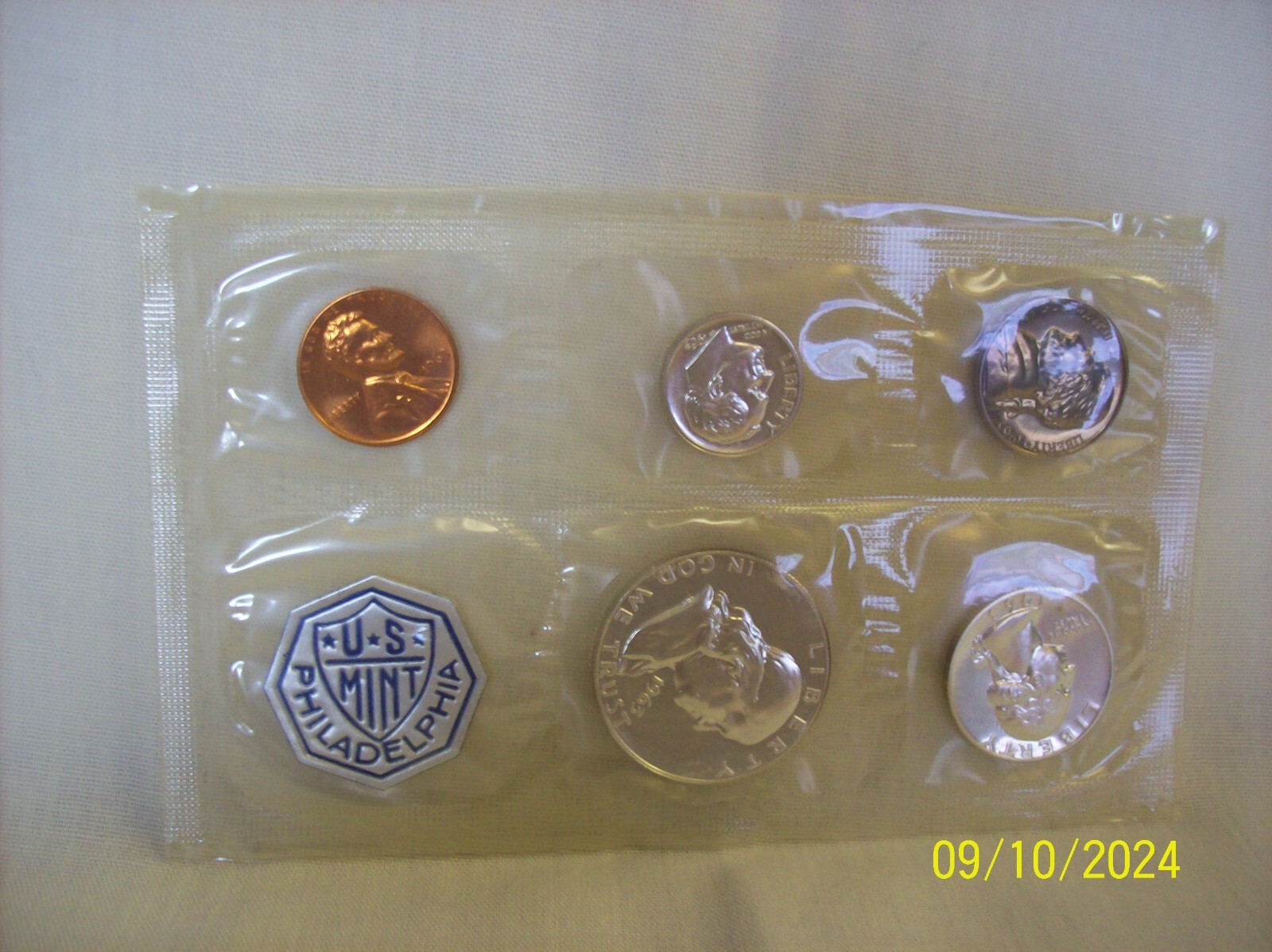 Picture 1 of 4