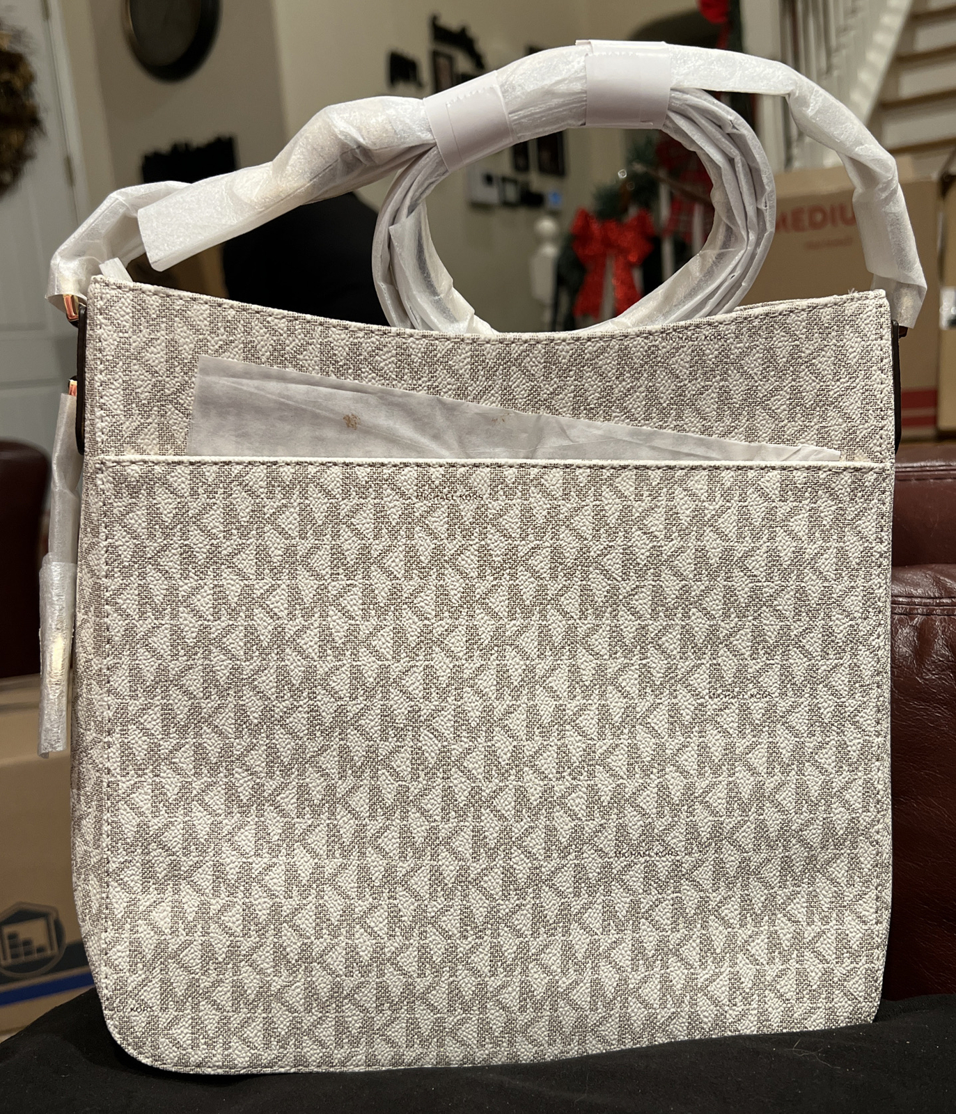 Michael Kors Jet Set Travel Women
