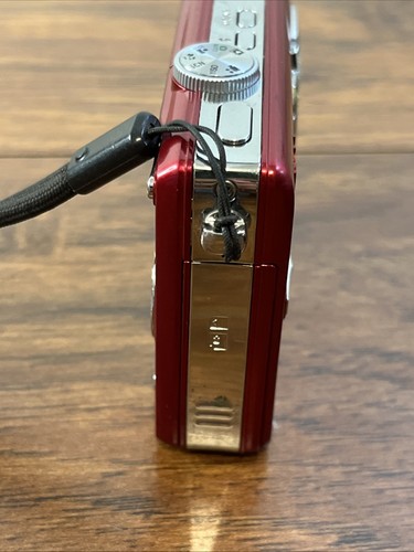 Kodak EasyShare M863 8.2MP Red Digital Camera Bundle 2 Batteries Charger SD Card - Picture 7 of 7