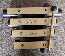 Dinner Chimes Train BNSF  Commermorative 1996 Railroad Merger Porter Diner RARE