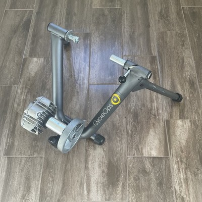 CycleOps Fluid2 Indoor Bike Trainer Mountain Bike Road Racing