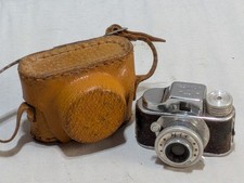 Sweet Vtg 1950'S HIT MINIATURE SPY FILM MINI CAMERA MADE IN JAPAN W/ Case