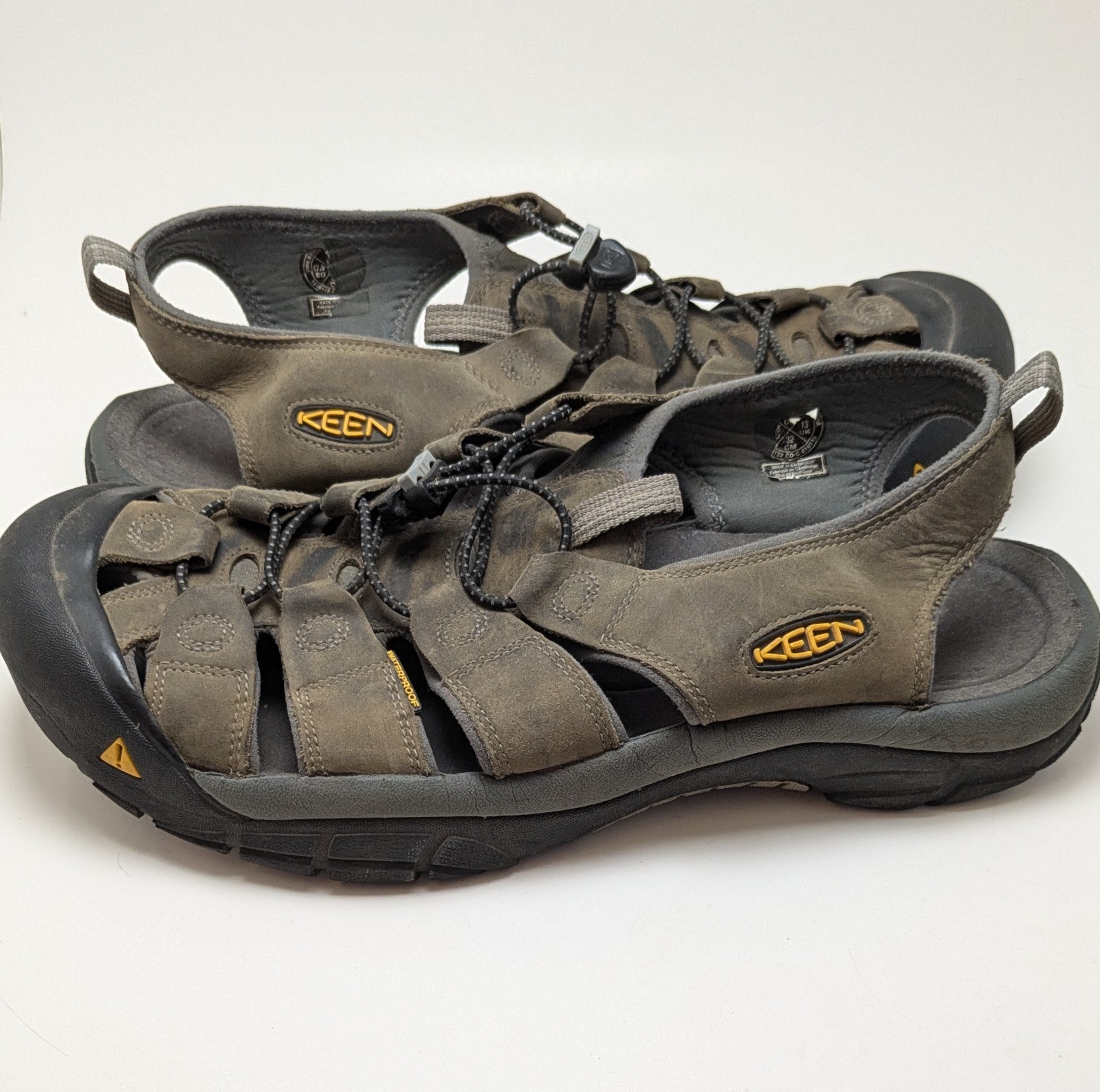 Sandali da uomo Keen Newport Trail impermeabili in pelle punta chiusa 1010122 taglia 14