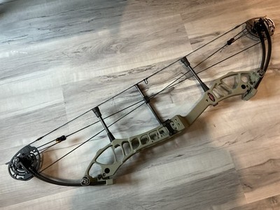 Darton RH 2022 OD Green Vegas E-3D Bow *Mint Condition* bought new & light use