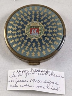 VTG 1940'S AIR SPUN POWDER ENAMEL COMPACT BY COTY NEW YORK PARIS NATURELLE