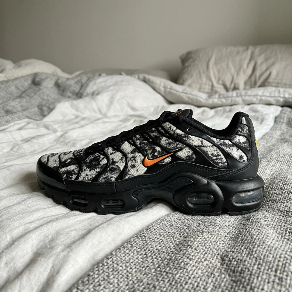 Nike Air Max Plus GS TN Black Safety Orange FV6915-001 EU 36,5 Neuve boite - Photo 2/4
