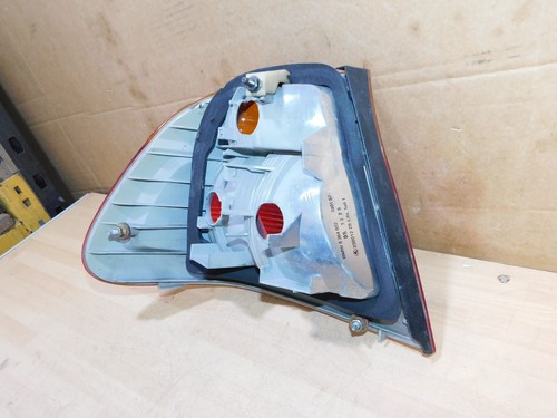 BMW 3 SERIES E46 SALOON 1998-2001 PREFACE LIFT REAR RIGHT DRIVER SIDE LIGHT - Picture 3 of 4