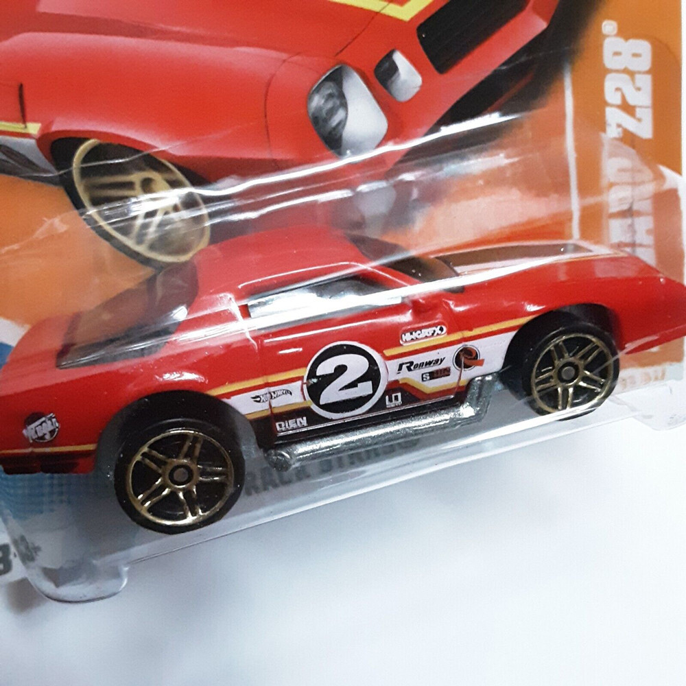 Hot Wheels CAMARO Z28 Red Track Stars #7/15 SHORT CARD 2011 #72