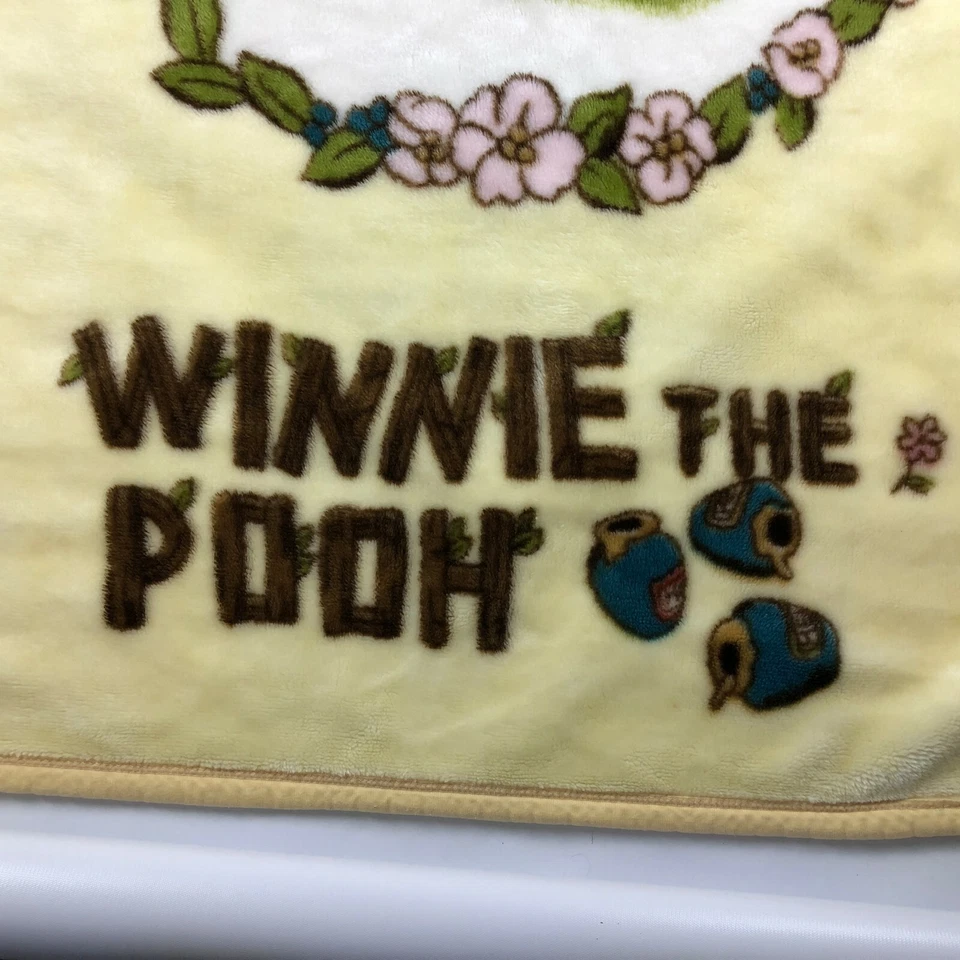 CLASSIC POOH Baby Blanket Winnie The Pooh Piglet PLUSH Fleece 54"x44" VTG - Image 3 of 4