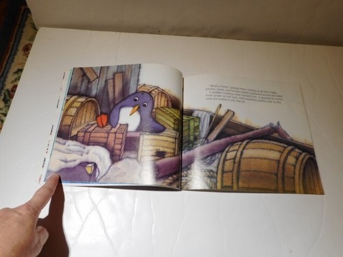Vintage Penguin Pete, Ahoy! Paperback & Cassette By Marcus Pfister 1993 So Cute! - Picture 5 of 13