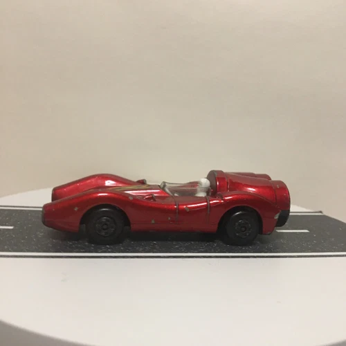 Matchbox Lesney Superfast Rolamatics 1973 Turbo Fury No. 69 Red Diecast Toy Car