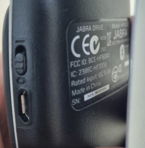 Haut-parleur Bluetooth de voiture Jabra® DRIVE - Photo 6 sur 6