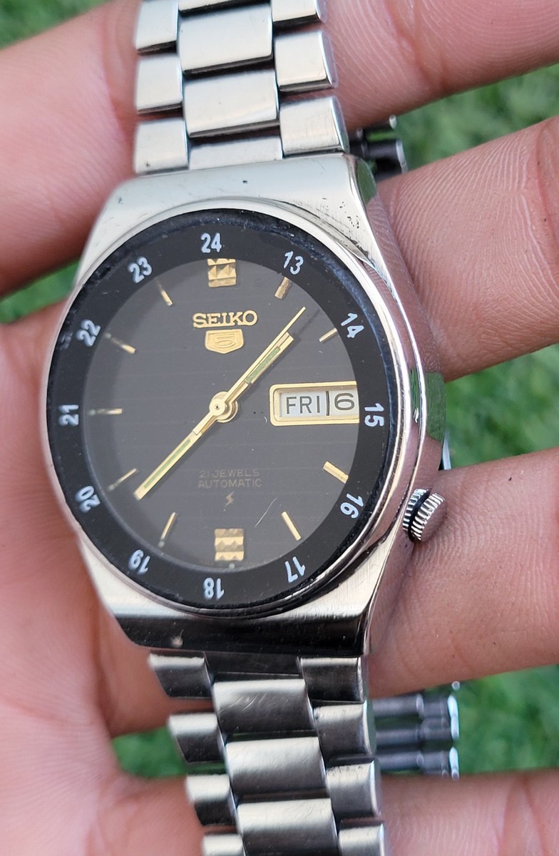 SEIKO 5自動巻き腕時計OH済み6309-617Aとあります Seiko 5 6309-716A Automatic men 17 jewels vintage watch made