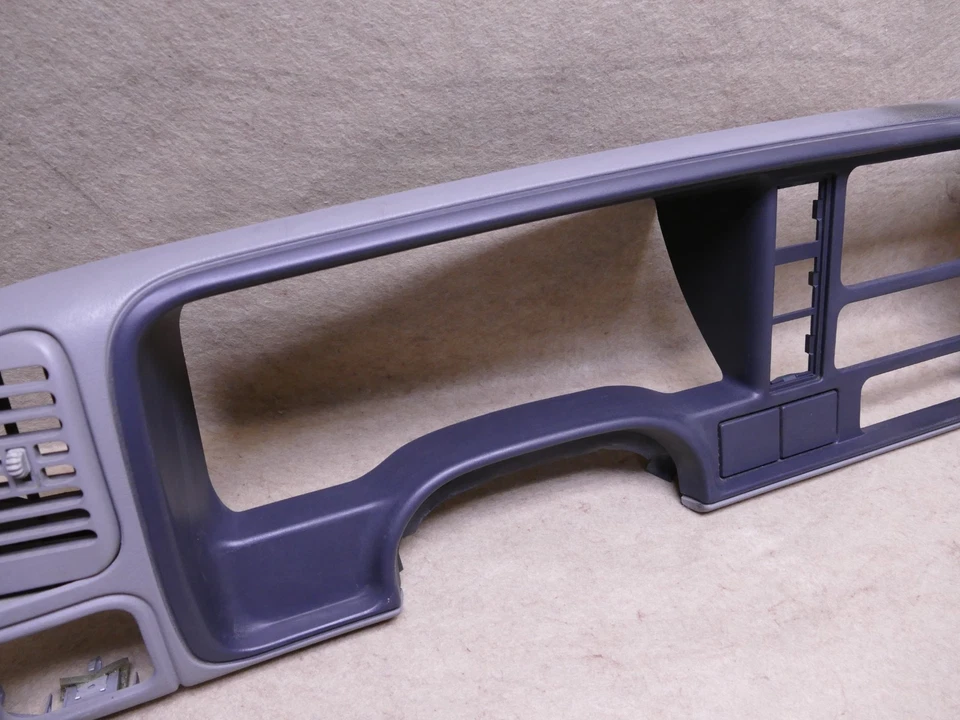 1995-98 C/K 1500-3500 Instrument Cluster Gauges Bezel Trim 13C Light Gray 78743 - Image 3 of 4