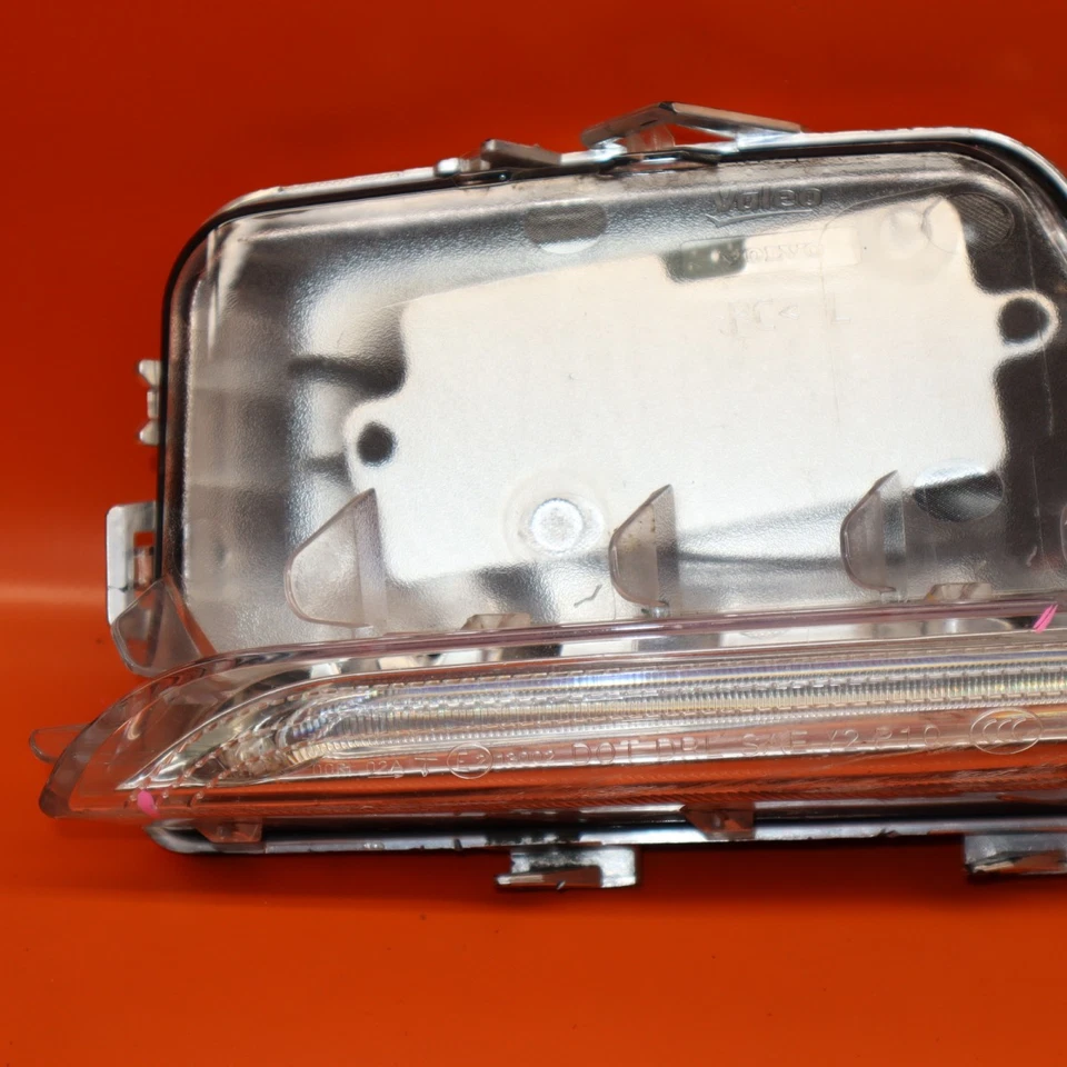 Luz diurna izquierda volvo s60 v60 2014 2015 2016 2017 2018 31420395 led Foto 2 de 4