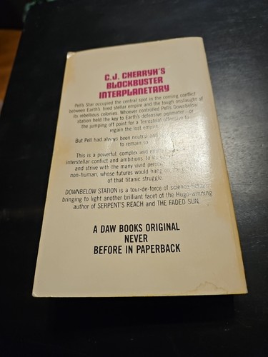 Downbelow Station by C. J. Cherryh First printing 1981 - Picture 2 of 3
