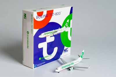Transavia Airlines Boeing 737-800 PH-HXA NG Model 58128 Scale 1