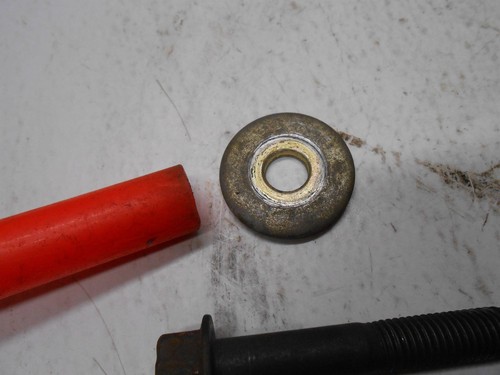 2004-2008 Chevrolet Aveo Harmonic Balanacer Bolt And Washer - Foto 4 di 5