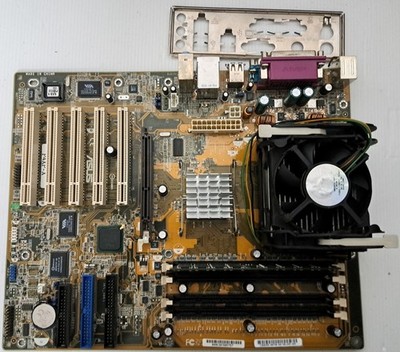 Vintage Asus P4XP-X Motherboard with Intel Pentium4 Socket 478 CPU and Ram