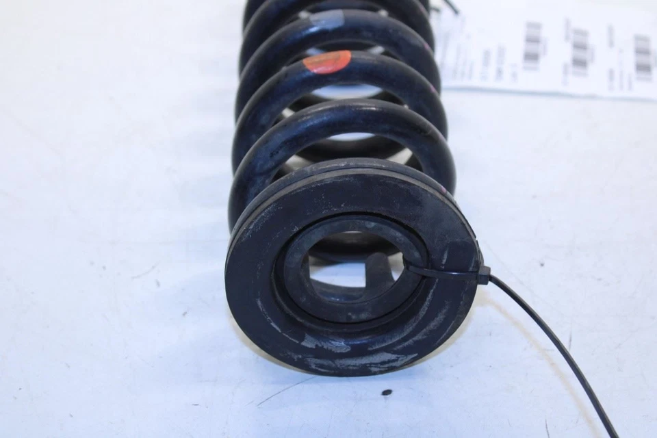 2013-20 Lexus GS350 Rear Right and Left Suspension Coil Spring Pair 48231-30D40 - Image 4 of 4