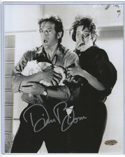 Dwier Brown Signed The Guardian 8x10 Movie Photo (PIH) Field of Dreams Firefly