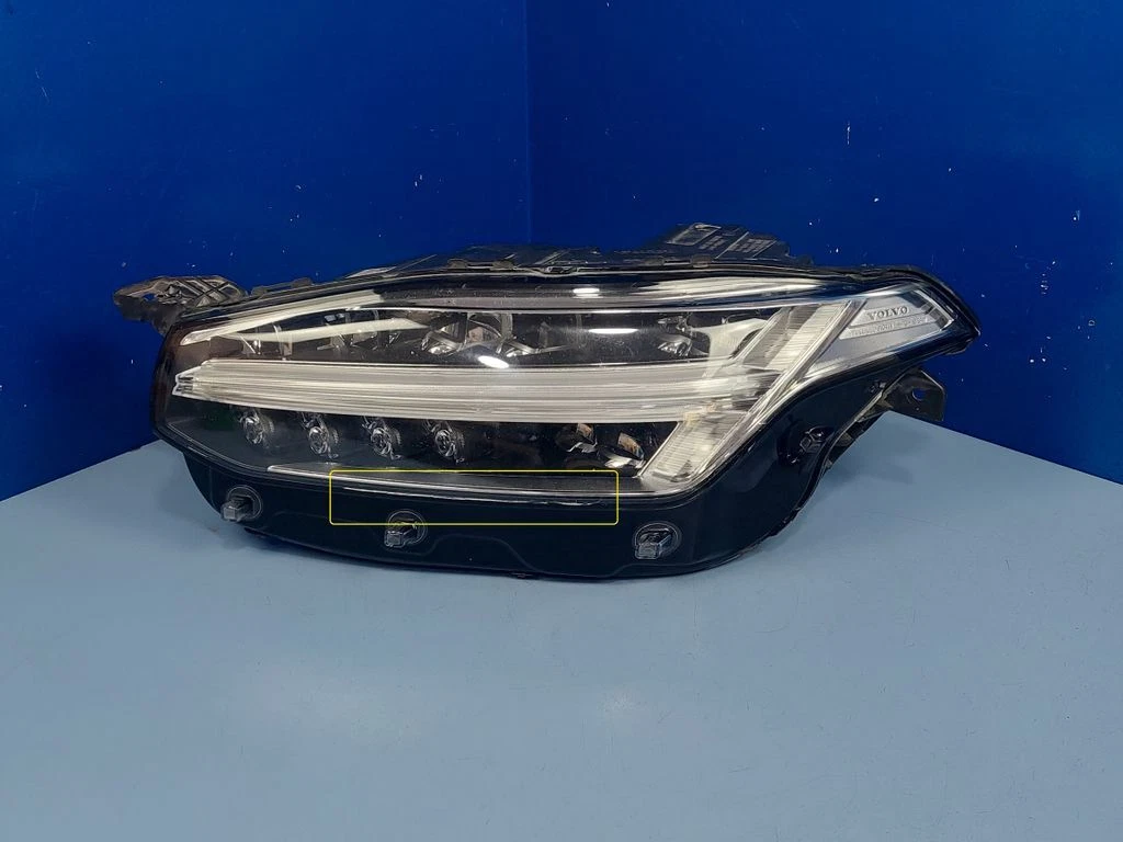 Volvo XC90 2016 Left front headlight headlamp 31655157 AXP38122 | eBay