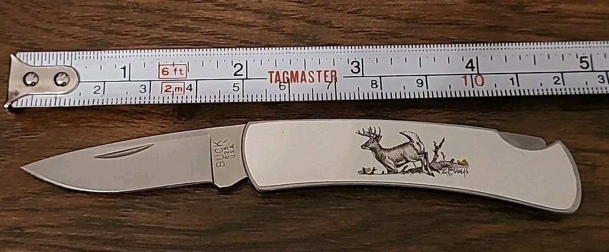 Buck 525 Lockback Whitetail Deer Memory Series Folding Pocket