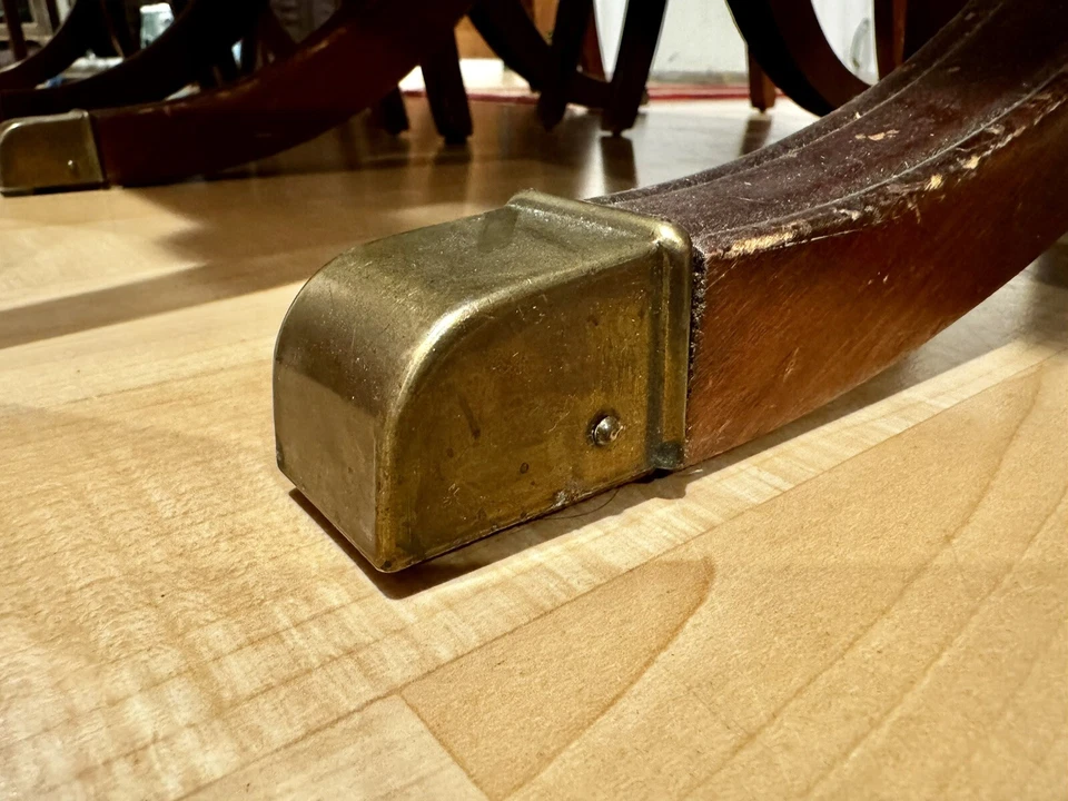 Mesa de comedor antigua de muebles finos con 2 hojas + 8 sillas restaurada siglo XIX Foto 4 de 4