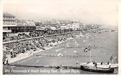 Bognor Regis Sussex UK Promenade & Strand Mit Booten Foto Postkarte C1959
